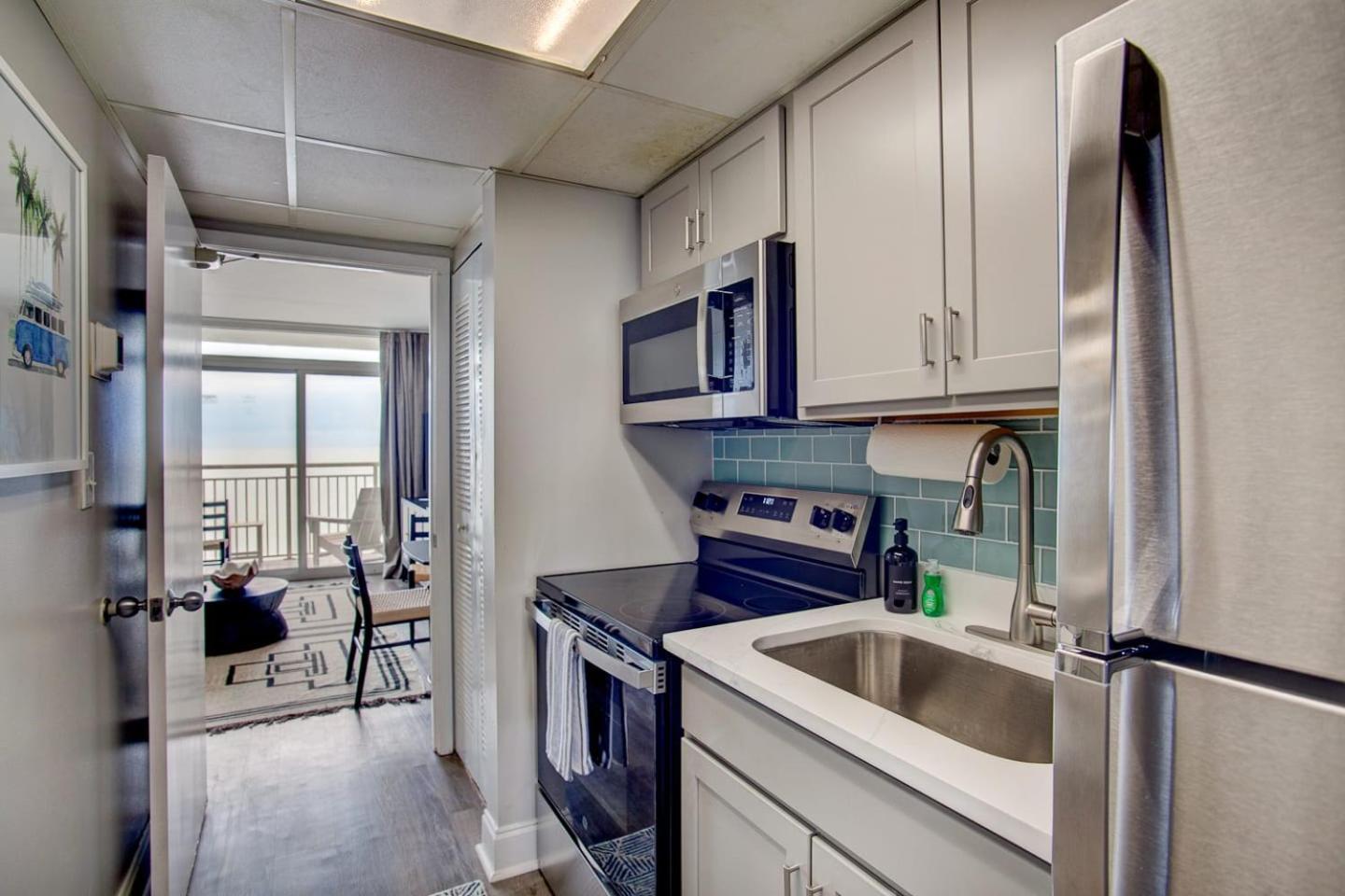 Oceanfront Escape Renovated Suite At Camelot Myrtle Beach Exterior foto