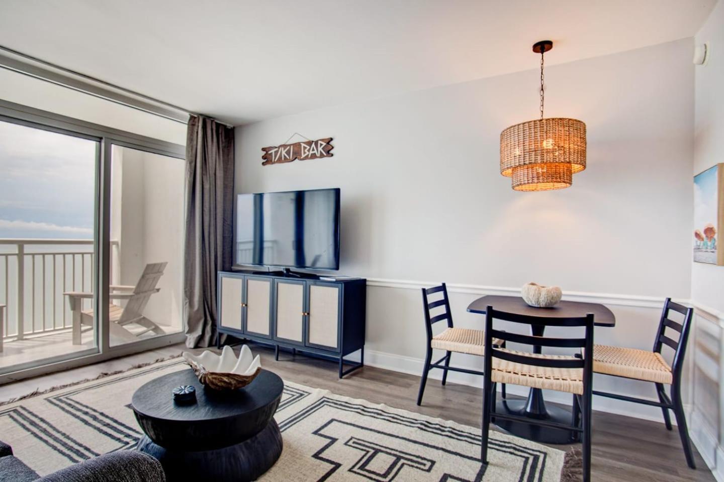 Oceanfront Escape Renovated Suite At Camelot Myrtle Beach Exterior foto